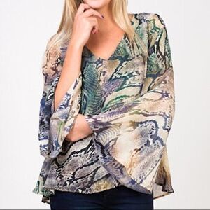 Show Me Your Mumu | Snake Print Lizzie Tunic Top S